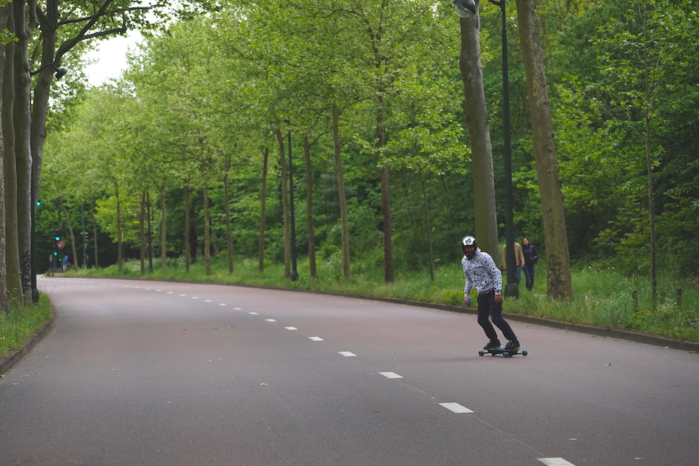 Electric Skateboard Travel Guide Paris